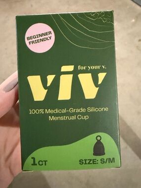 viv 100% Medical-Grade Silicone Menstrual Cup - S/M